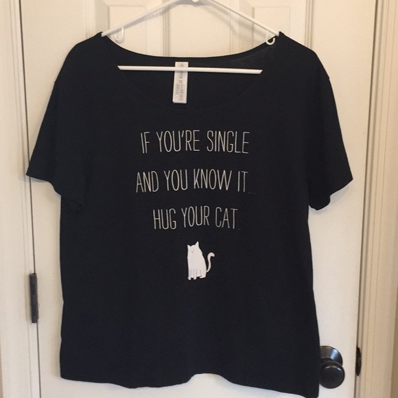 Forever 21 Tops - Cat graphic t shirt